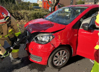 Einer der Unfallwagen. Foto: Polizei