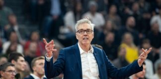 Coach Gordon Herbert fehlte den Bayern-Basketballern gegen Bonn wegen einer Erkrankung.