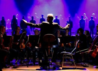 Ein großer Erfolg war die Premiere des Jubiläumsmusicals „Herr der Diebe“ am 24. November. Eine weitere Aufführung gibt es im Rahmen des traditionellen Weihnachtskonzerts des Kinder- und Jugendchores am 15. Dezember in der Stadthalle. Foto: Alexander Seidl