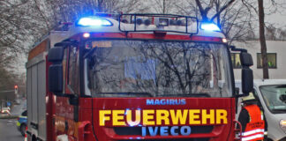 Nach einem Brand von Sperrmüll ermittelt die Polizei und bittet um Hinweise. Foto: Polizei