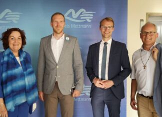 Claudia Schlottmann, Jan Heinisch, Christian Untrieser und Martin Sträßer. Foto: CDU Kreis Mettmann