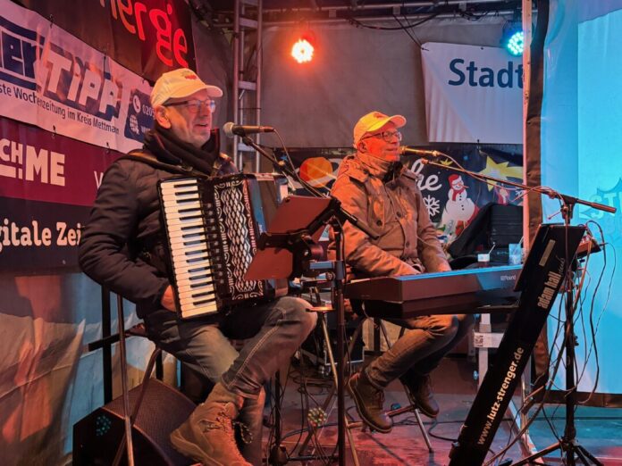 Lothar Meunier und Lutz Strenger auf der Bühne. Foto: privat