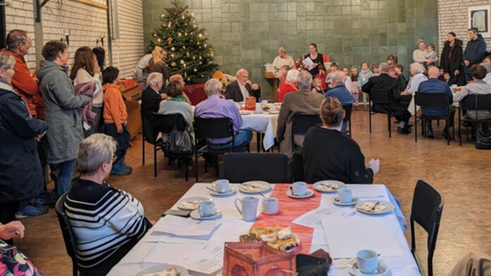 Die Kinder der Kita Lummerland sangen mehrere Weihnachtslieder. Foto: privat