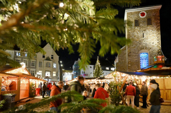 Weihnachtsmarkt_Velbert_MK2_7579