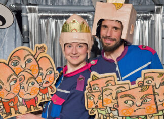 „Nix wie weg - Schnick und Schnack heben ab“ heißt es am 26. Januar im Jugendzentrum. Foto: Theater Don Kidschote