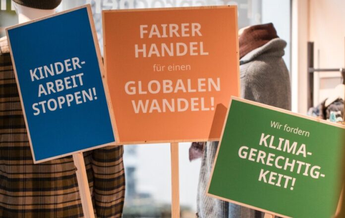 Beim Engagement für den fairen Handel werden aus Forderungen Taten. Foto: Weltladen-DachverbandGrainLab