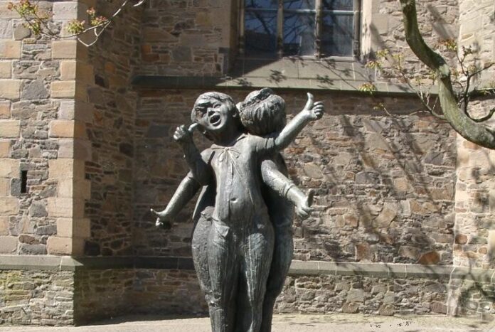 Zum Auftakt der Stadtrundgänge findet am 18. Januar die Tour „Von Licht und Schatten“ statt. Foto: Stadt Ratingen