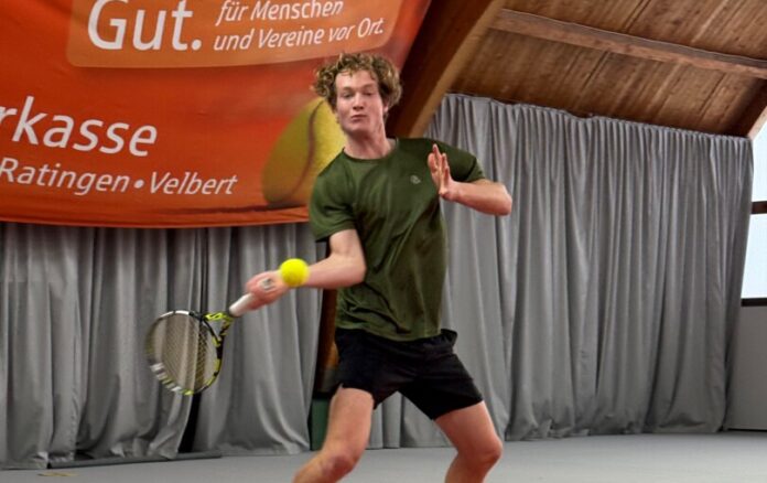 Der 19-jährige Matthieu Wehner gewann sein Einzel an Position zwei souverän mit 6:1, 6:2 für den Netzballverein. Foto: privat