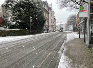 Schneematsch sorgt derzeit für rutschige Straßen. Foto: Kreisstadt Mettmann