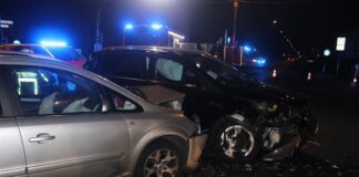 In Langenfeld-Immigrath kam es in der Nacht auf Mittwoch zu dem Crash. Foto: Polizei