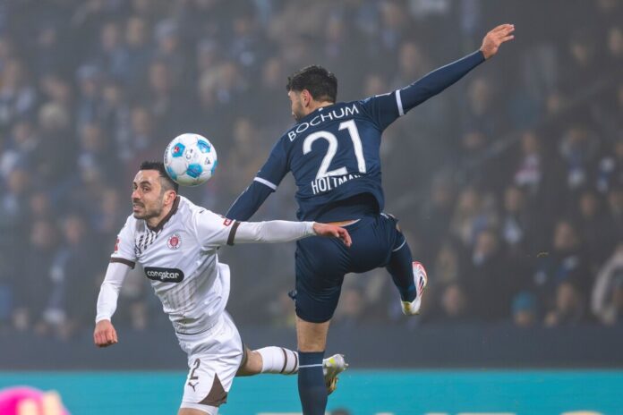 Die Zuschauer im Ruhrstadion sahen Abstiegskampf pur.