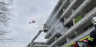 Zahlreiche Einsatzkräfte waren vor Ort. Foto: FW Mettmann