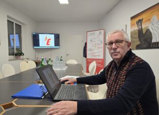 Holger Dorn bringt Projekte und Ehrenamtliche zusammen. Foto: Alexander Heinz