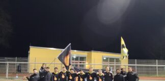 Gute Laune: Niederlagen stecken die Bomberos problemlos weg. Foto: privat