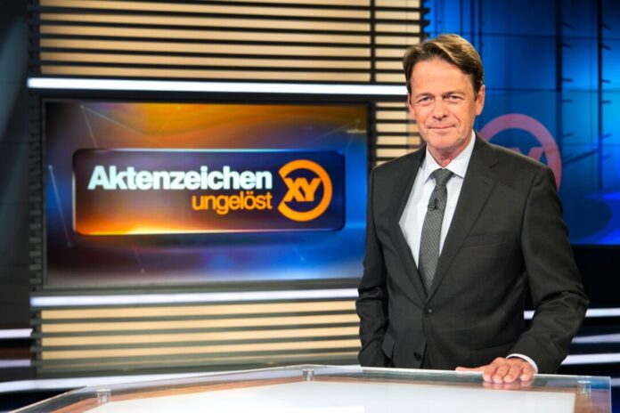 ZDF-Moderator Rudi Cerne im Studio der Sendung «Aktenzeichen XY... ungelöst». (Archivbild) 