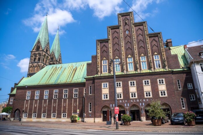 Das Konzerthaus «Die Glocke» in Bremen soll modernisiert werden - Architekten aus Köln und Barcelona haben die Ausschreibung gewonnen. (Archivfoto)