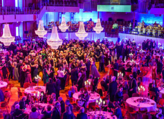 Die Ballnacht in der Philharmonie Essen im vergangenen Jahr. Foto: Foto: Volker Wiciok
