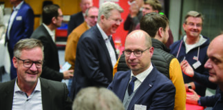 Rund 80 Unternehmer aus der Region kamen zum "Networking" zusammen. Foto: Schlüsselregion