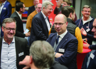 Rund 80 Unternehmer aus der Region kamen zum "Networking" zusammen. Foto: Schlüsselregion