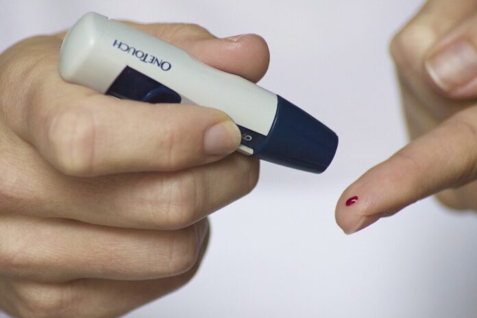 Diabetes mellitus ist eine chronische Stoffwechselkrankheit, die durch einen dauerhaft erhöhten Blutzuckerspiegel gekennzeichnet ist. Foto: pixabay Diabetes mellitus ist eine chronische Stoffwechselkrankheit, die durch einen dauerhaft erhöhten Blutzuckerspiegel gekennzeichnet ist. Foto: pixabay