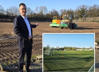 Patrick Anders, Erster Beigeordneter der Stadt und Sportdezernent, freut sich über den Start der Baumaßnahmen. Foto: Alexander Heinz