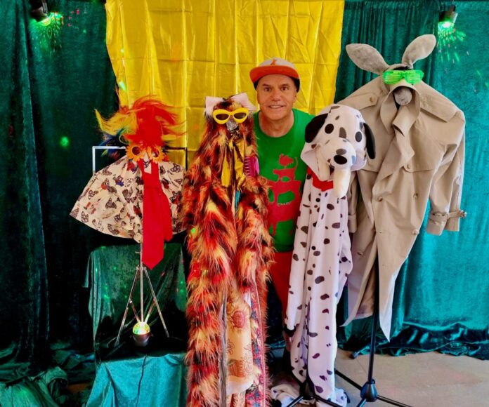 Die Kindertheaterreihe im LUX geht mit den „Bremer Stadtmusikanten“ in die nächste Runde. Foto: Theater Tom teuer