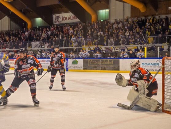 Ice Aliens gegen Eisadler Dortmund