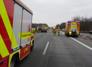 Zweimal rückte die Feuerwehr auf Autobahnen aus. Foto: FW Ratingen