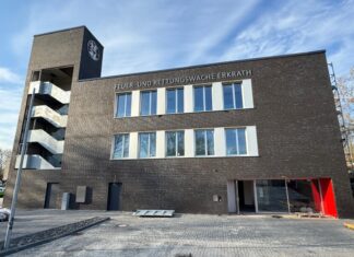 Das neue Gebäude am Clever Feld beherbergt unter anderem den Notarztdienstort des Kreises Mettmann. Foto: SPD Erkrath