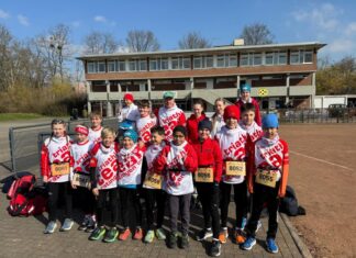 Aus Ratingen sind viele Aktive der Nachwuchsklassen nach Neuss gereist. Foto: TTR08