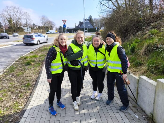 Viele Engagierte machen mit, wenn Ratingen fit für den Frühling gemacht werden soll. Foto: Alexander Heinz