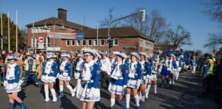 Der Sonntag steht in Lintorf traditionell im Zeichen des Kinderkarnevals. Foto: Alexander Heinz