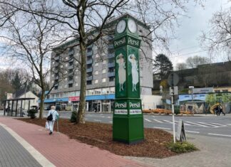 Sieht aus wie neu - die alte Persil-Uhr an der Talstraße. Foto: Kreisstadt Mettmann