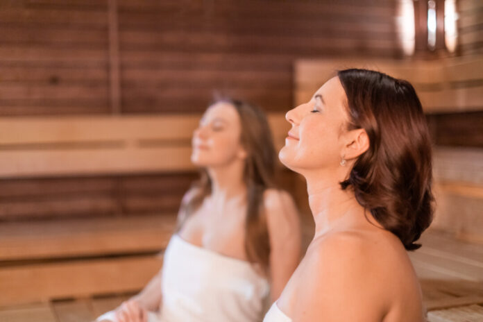 Am 3. April findet erneut die beliebte After-Work-Sauna in der Sauna Lintorf statt. Foto: Falco Peters/Stadtwerke Ratingen