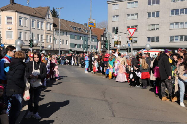 Tönisheide Karnevalszug 2025 Bildergalerie_c_Andre Volkmann (829)