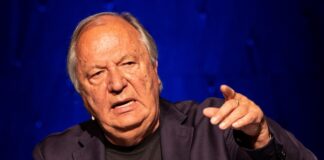 Wilfried Schmickler präsentiert sein neues Programm. Foto: A. Kiss