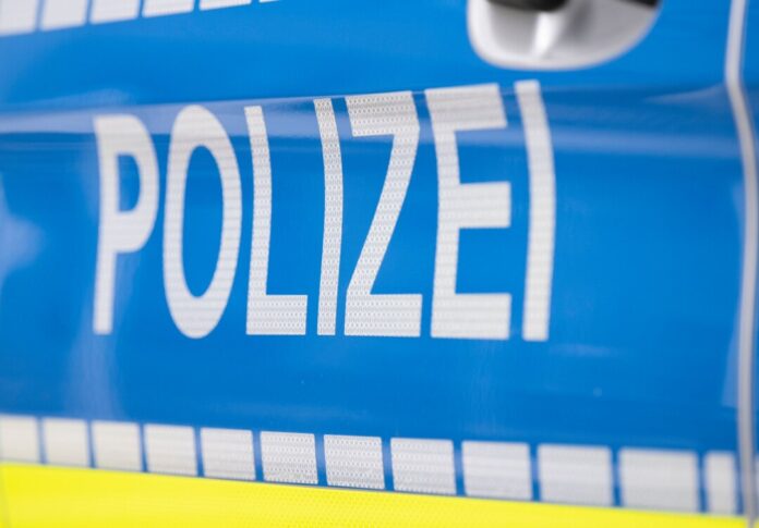 Die Polizei ist in Essen im Einsatz. (Symbolbild)