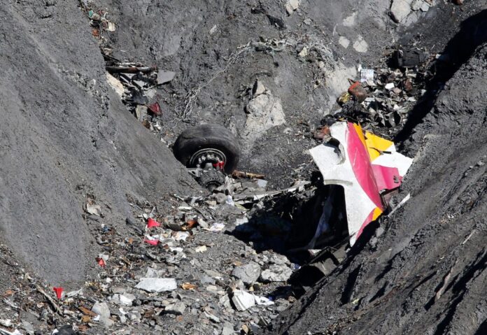 Bei dem Absturz einer Germanwings-Maschine starben 150 Menschen. (Archivbild)