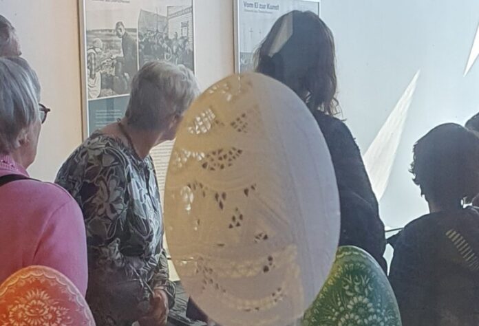 Zuletzt besuchte die Kulturgruppe die Ausstellung „Vom Ei zur Kunst“ im Oberschlesischen Landesmuseum. Foto: Stadt Ratingen