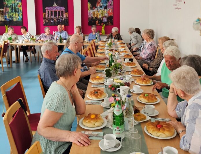 Gut besucht war das Ostercafé im Seniorentreff Süd. Foto: Stadt Ratingen