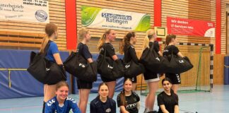 Die Initialen der Spielerinnen sind auf die Taschen gedruckt. Foto: TuS 08 Lintorf