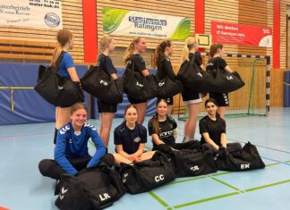 Die Initialen der Spielerinnen sind auf die Taschen gedruckt. Foto: TuS 08 Lintorf