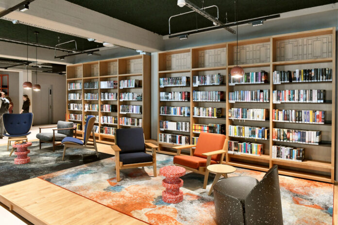Blick in die Bibliothek Velbert