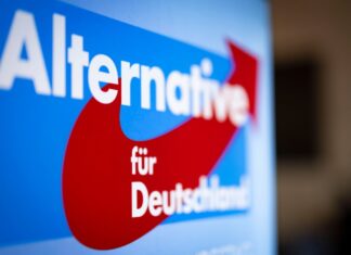 Die AfD zieht weiter Wähler an und nimmt in Nordrhein-Westfalen eine bedeutende symbolische Hürde. (Symbolbild)