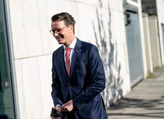 Der nordrhein-westfälische CDU-Landeschef hat bei der Personalauswahl des voraussichtlich künftigen Kanzlers Friedrich Merz viele Gründe für gute Laune. 