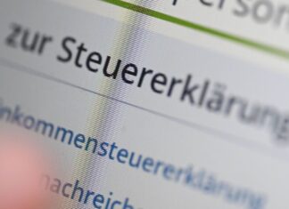 In der Finanzverwaltung von NRW soll zunehmend KI zum Einsatz kommen. (Symbolbild)