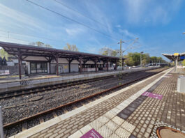 Der Bahnhof in Hösel soll runderneuert werden. Foto: Alexander Heinz