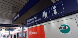 Die Verkehrsverbünde VRS und AVV wollen das Fahrscheinangebot vereinfachen. (Symbolbild)