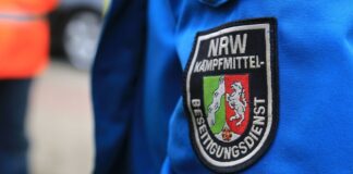 Eine bei Sanierungsarbeiten gefundene Bombe aus dem Zweiten Weltkrieg wirkt sich in Duisburg erhebliche auf Anwohner und Verkehrsteilnehmer aus. (Symbolbild)