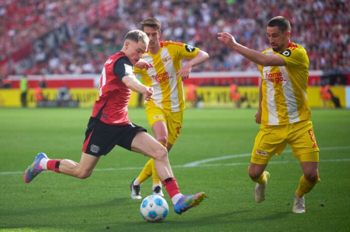 Florian Wirtz feierte fünf Wochen nach seiner Verletzung sein Comeback. 